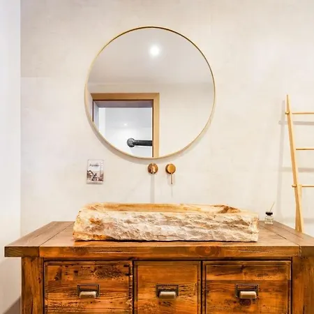 Haus Tupferl 度假居 *